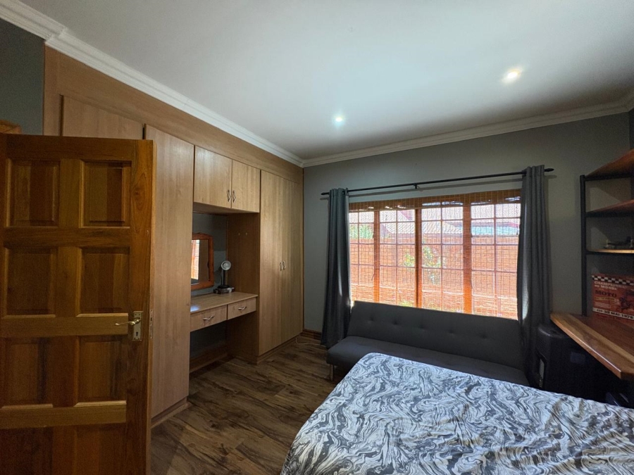 4 Bedroom Property for Sale in Hillcrest Northern Cape